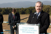 Cím nélküli előnézeti kép. Ennek a képnek nincs leírása.