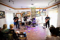 Ennek a képnek nincs leírása.