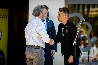 Ennek a képnek nincs leírása.