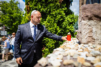 Ennek a képnek nincs leírása.