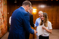 Ennek a képnek nincs leírása.