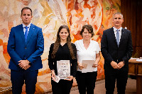 Ennek a képnek nincs leírása.