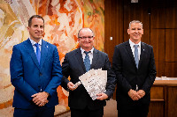 Ennek a képnek nincs leírása.