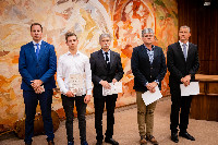 Ennek a képnek nincs leírása.