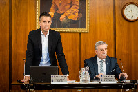 Ennek a képnek nincs leírása.