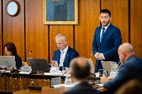 Ennek a képnek nincs leírása.