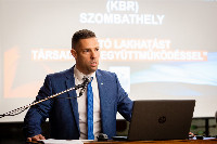 Ennek a képnek nincs leírása.