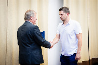 Ennek a képnek nincs leírása.