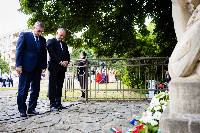 Ennek a képnek nincs leírása.