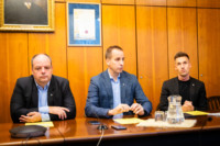 Ennek a képnek nincs leírása.