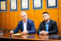 Ennek a képnek nincs leírása.