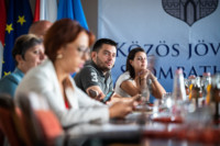 Ennek a képnek nincs leírása.