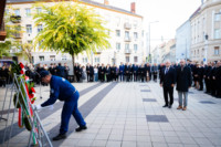 Ennek a képnek nincs leírása.