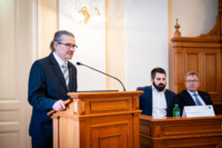 Cím nélküli előnézeti kép. Ennek a képnek nincs leírása.