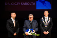 Cím nélküli előnézeti kép. Ennek a képnek nincs leírása.