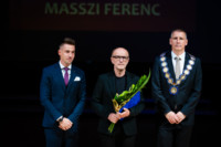 Cím nélküli előnézeti kép. Ennek a képnek nincs leírása.