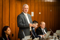 Ennek a képnek nincs leírása.