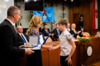 Ennek a képnek nincs leírása.