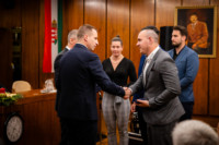 Ennek a képnek nincs leírása.