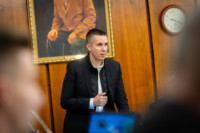 Ennek a képnek nincs leírása.