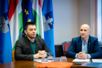 Ennek a képnek nincs leírása.