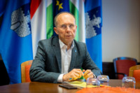 Ennek a képnek nincs leírása.