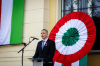 Ennek a képnek nincs leírása.