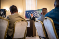 Ennek a képnek nincs leírása.