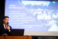 Ennek a képnek nincs leírása.