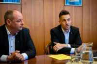 Ennek a képnek nincs leírása.