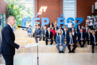 Ennek a képnek nincs leírása.