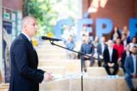 Ennek a képnek nincs leírása.