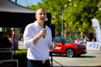 Ennek a képnek nincs leírása.