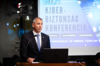 Ennek a képnek nincs leírása.