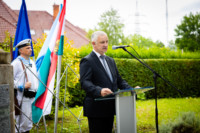 Ennek a képnek nincs leírása.