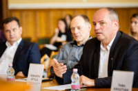 Ennek a képnek nincs leírása.