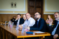 Ennek a képnek nincs leírása.