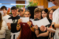 Ennek a képnek nincs leírása.