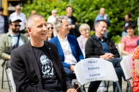Ennek a képnek nincs leírása.