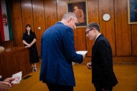 Ennek a képnek nincs leírása.