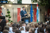 Ennek a képnek nincs leírása.