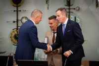 Ennek a képnek nincs leírása.