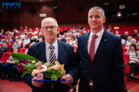 Ennek a képnek nincs leírása.