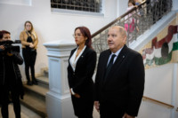 Cím nélküli előnézeti kép. Ennek a képnek nincs leírása.