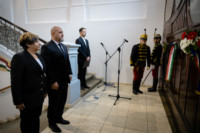Cím nélküli előnézeti kép. Ennek a képnek nincs leírása.