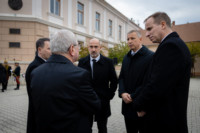 Cím nélküli előnézeti kép. Ennek a képnek nincs leírása.