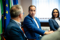 Ennek a képnek nincs leírása.