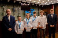 Ennek a képnek nincs leírása.