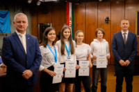 Ennek a képnek nincs leírása.