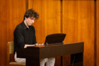 Ennek a képnek nincs leírása.